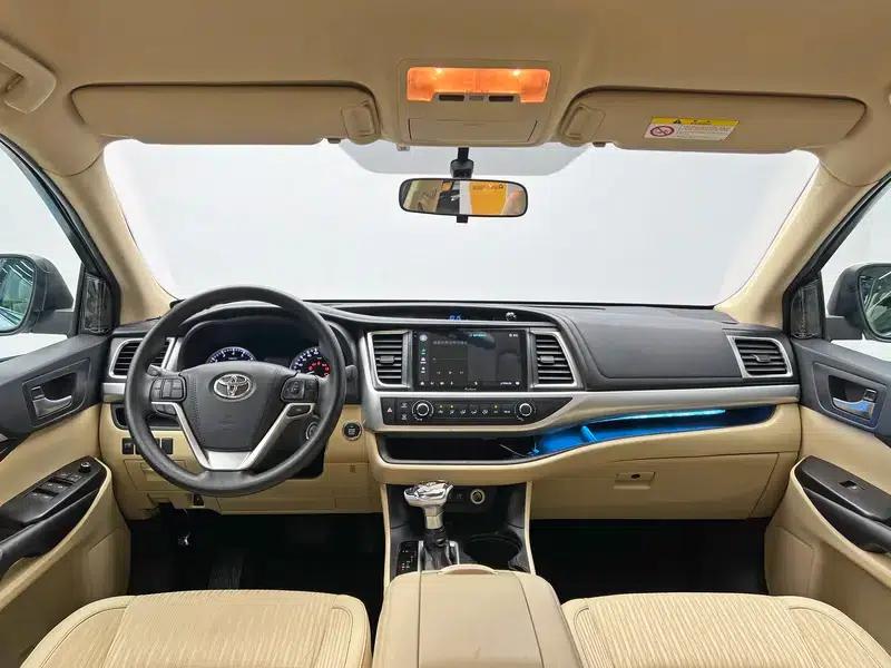 2018 Toyota Highlander 2.0T 2WD Elite Edition 7-seater (China VI Emission Standard) — миниатюра 14