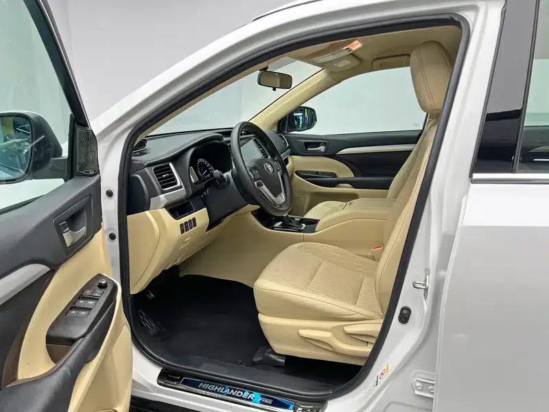 2018 Toyota Highlander 2.0T 2WD Elite Edition 7-seater (China VI Emission Standard) — миниатюра 17