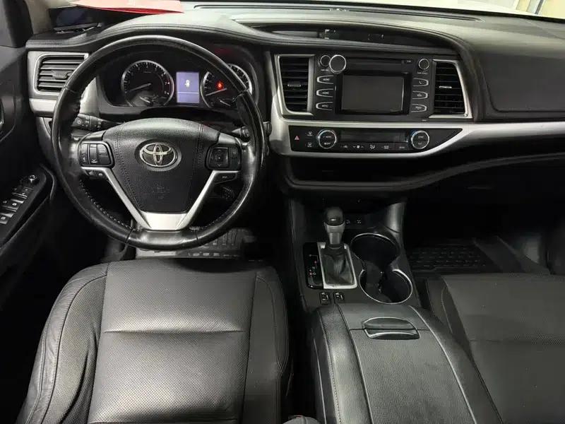 2015 Highlander 2.0T AWD Luxury 7-seater — миниатюра 14