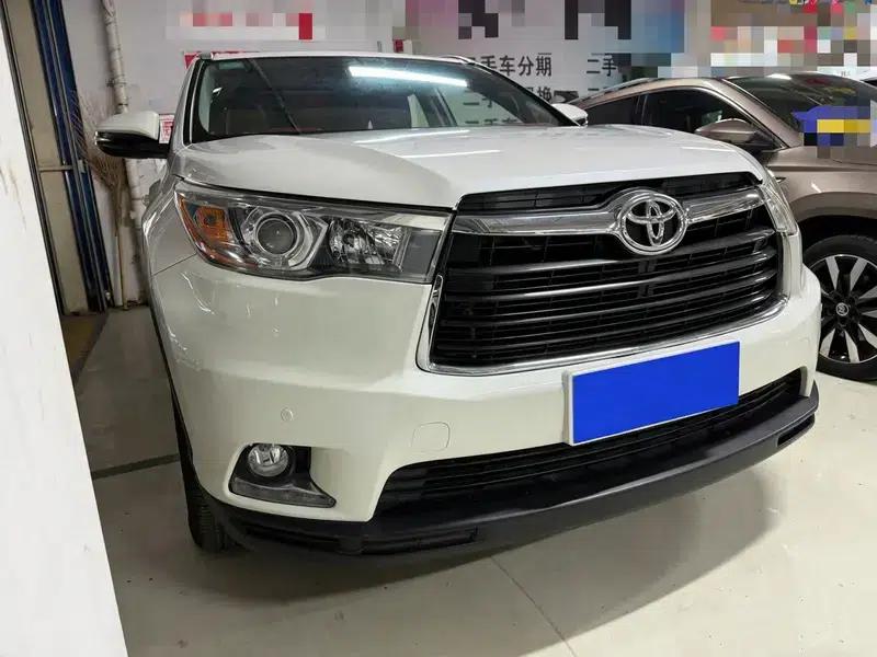 2015 Highlander 2.0T AWD Luxury 7-seater — миниатюра 3