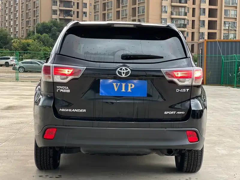 2017 Highlander 2.0T AWD Luxury 7-seater — миниатюра 4