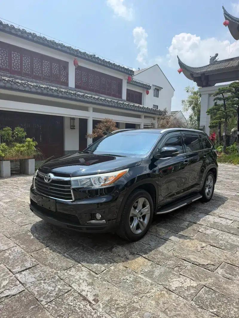 2015 Highlander 2.0T AWD Luxury 7-seater — миниатюра 1