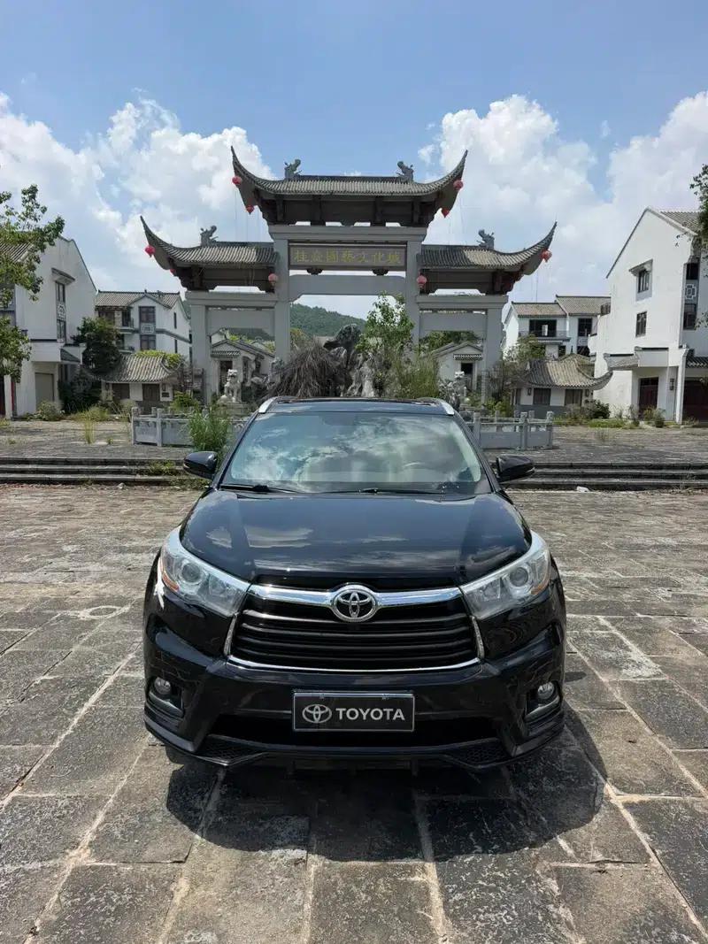 2015 Highlander 2.0T AWD Luxury 7-seater — миниатюра 2