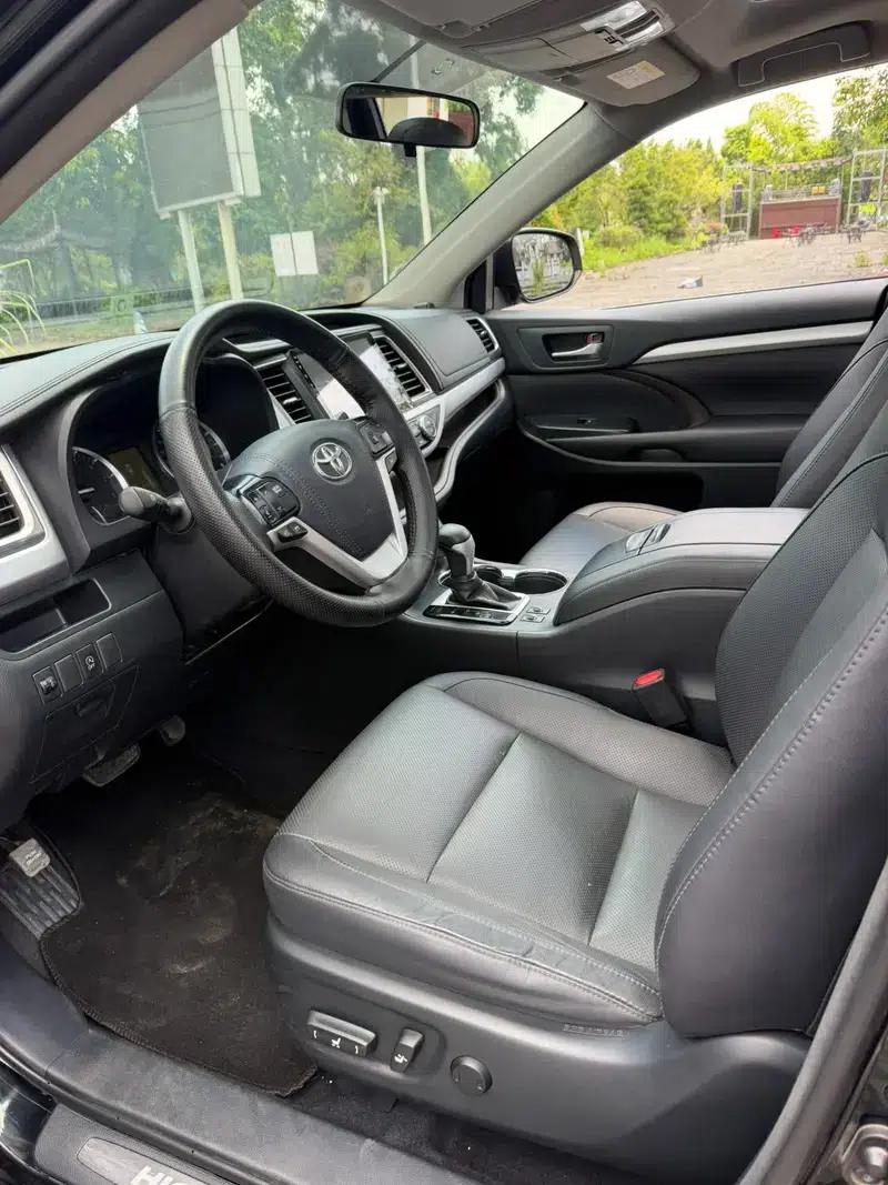 2015 Highlander 2.0T AWD Luxury 7-seater — миниатюра 13