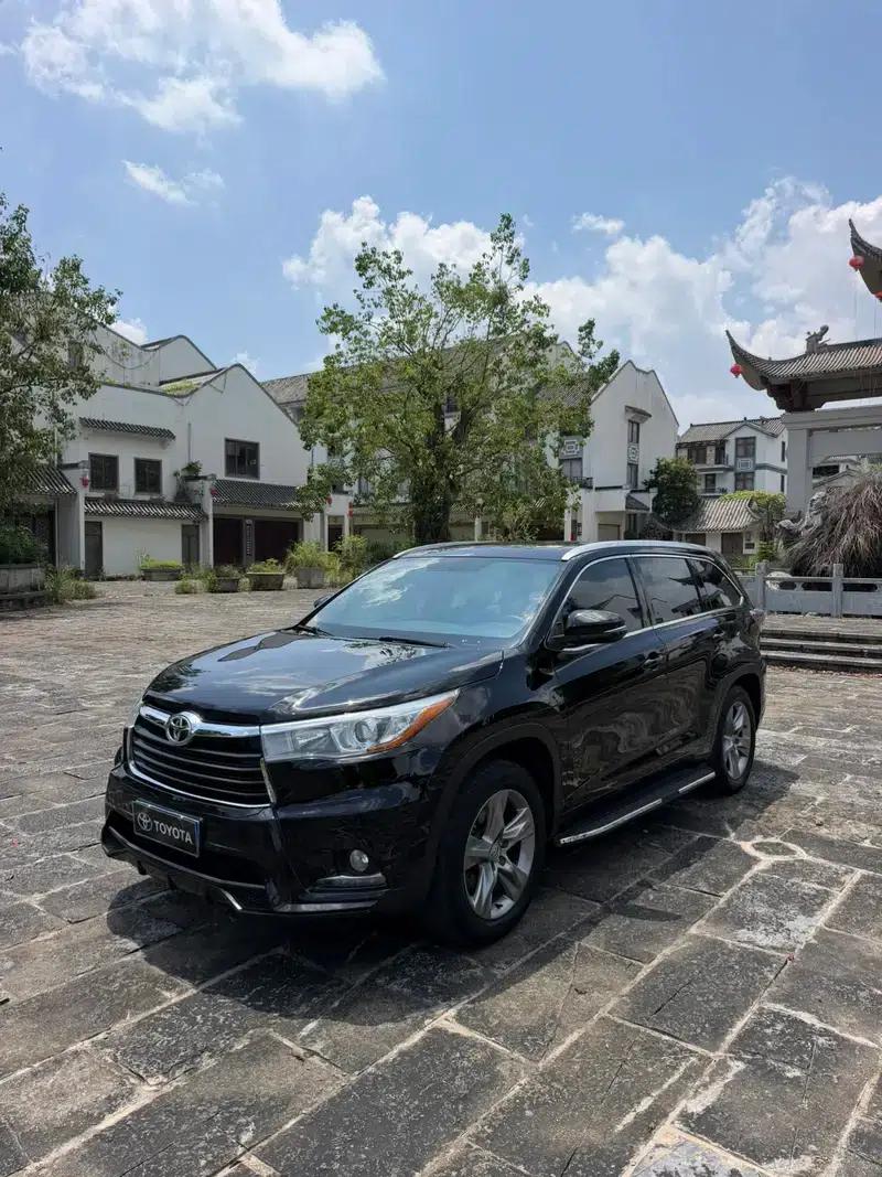 2015 Highlander 2.0T AWD Luxury 7-seater — миниатюра 10
