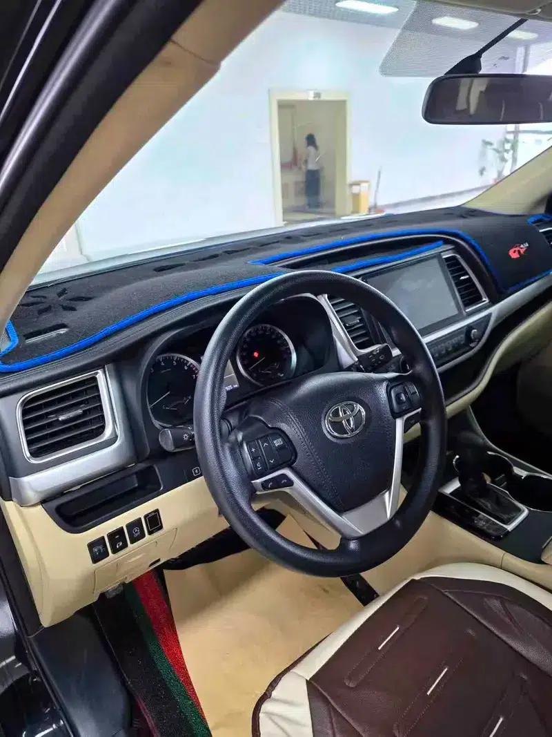 2018 Toyota Highlander 2.0T AWD Elite Edition 7-seater (China VI Emission Standard) — миниатюра 8