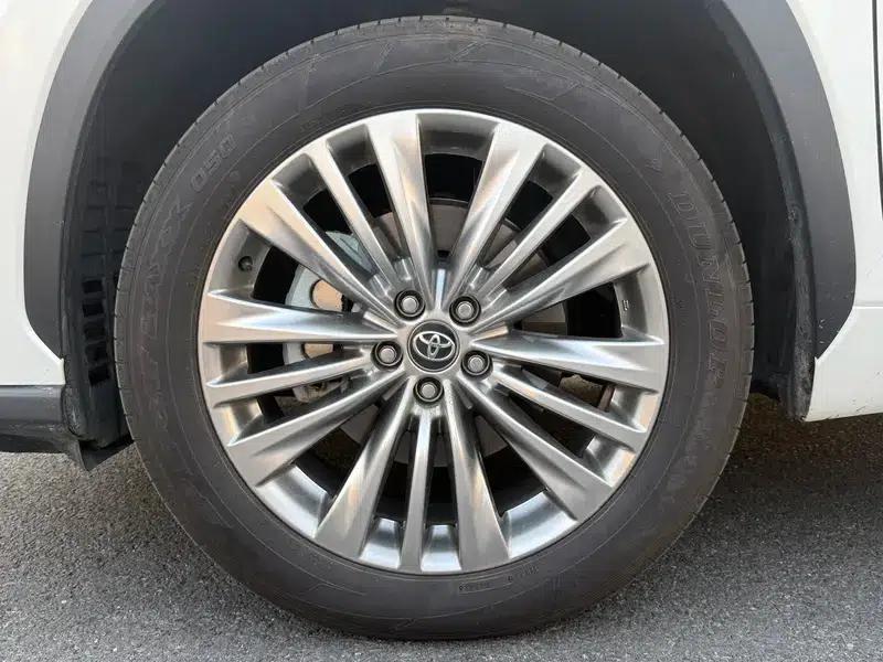 2024 Toyota Highlander Hybrid 2.5L AWD Luxury 7-Seater — миниатюра 9