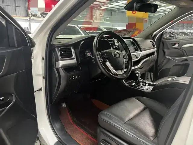 2021 Toyota Highlander 2.0T AWD Luxury 7-seater — миниатюра 7