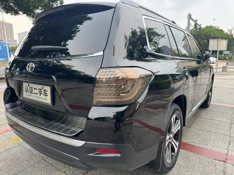 2013 Highlander 2.7L 2WD 7-seater Purple Gold Edition — миниатюра 12