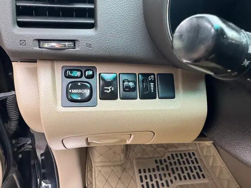 2013 Highlander 2.7L 2WD 7-seater Purple Gold Edition — миниатюра 23