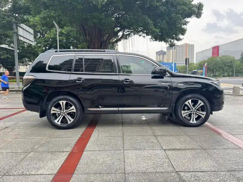 2013 Highlander 2.7L 2WD 7-seater Purple Gold Edition — миниатюра 8