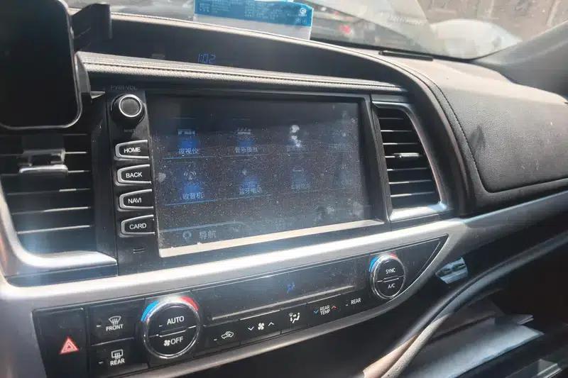 2018 Toyota Highlander 2.0T AWD Luxury 7-seater (China VI Emission Standard) — миниатюра 12