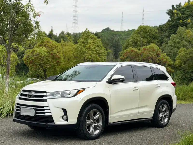 2018 Toyota Highlander 2.0T 4WD Luxury 7-seater (National V Emission Standard) — миниатюра 1