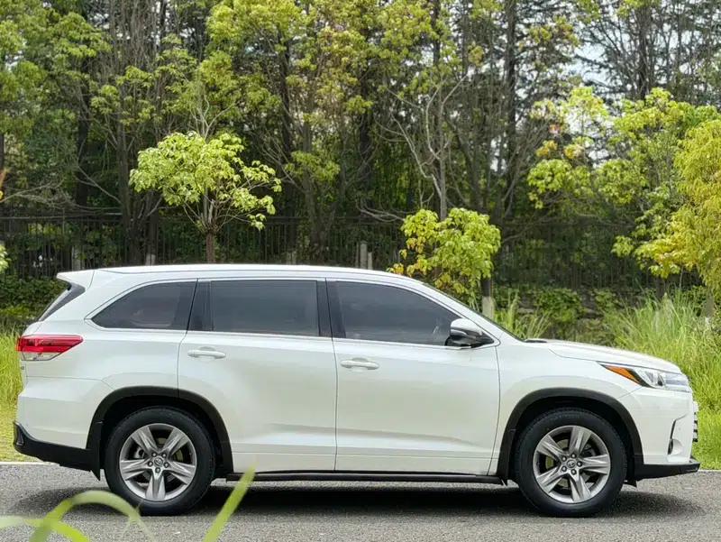 2018 Toyota Highlander 2.0T 4WD Luxury 7-seater (National V Emission Standard) — миниатюра 6