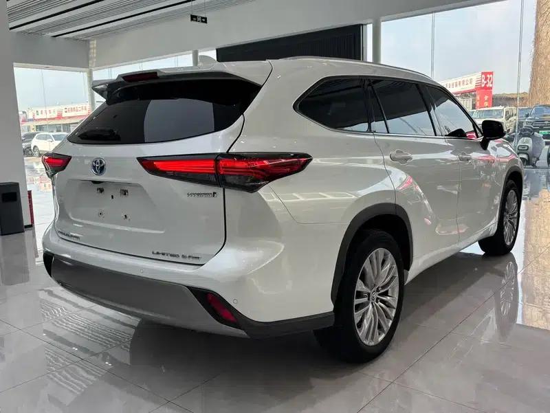 2022 Toyota Highlander Hybrid 2.5L AWD Supreme Edition 7-Seater — миниатюра 5