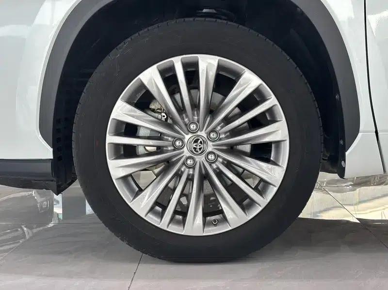 2022 Toyota Highlander Hybrid 2.5L AWD Supreme Edition 7-Seater — миниатюра 7