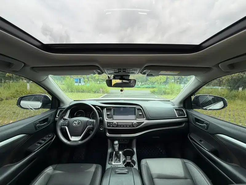 2018 Toyota Highlander 2.0T 4WD Luxury 7-seater (National V Emission Standard) — миниатюра 7