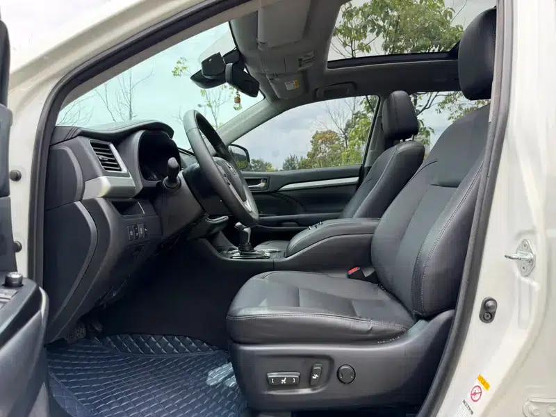 2018 Toyota Highlander 2.0T 4WD Luxury 7-seater (National V Emission Standard) — миниатюра 8
