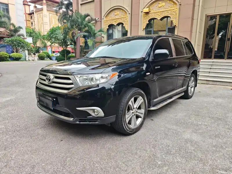 2013 Highlander 2.7L 2WD 7-seater Purple Gold Edition — миниатюра 1