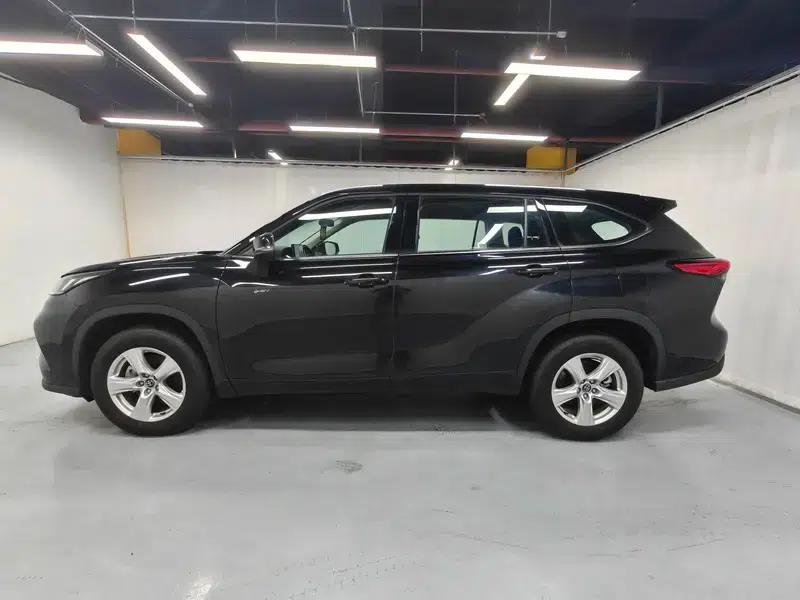 2024 Toyota Highlander Hybrid 2.5L 2WD Elite Edition 5-seater — миниатюра 4