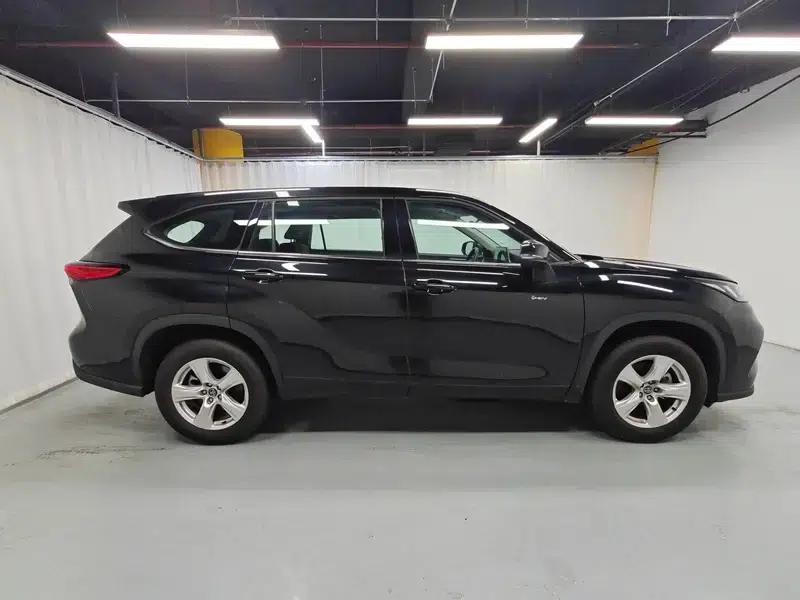 2024 Toyota Highlander Hybrid 2.5L 2WD Elite Edition 5-seater — миниатюра 8