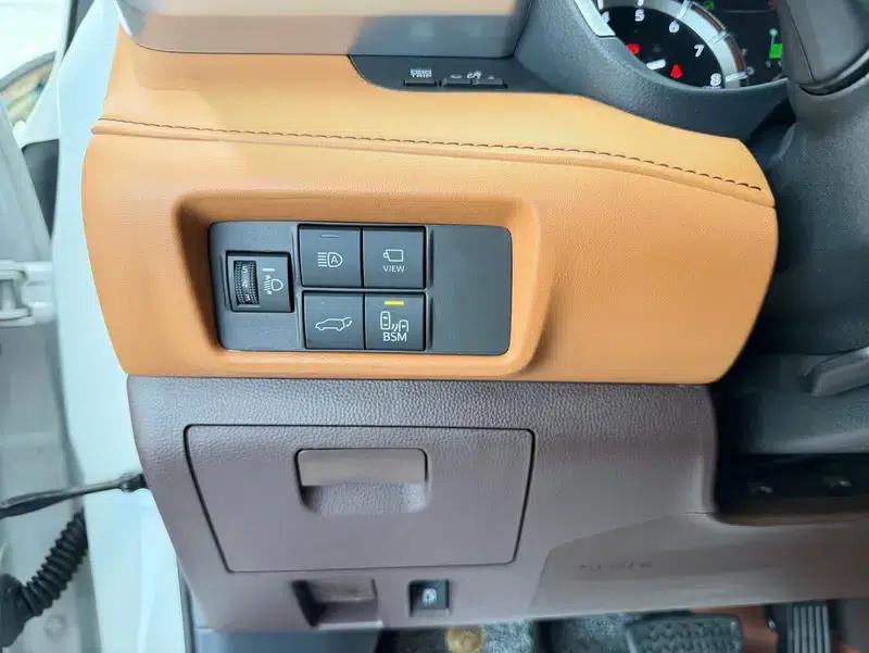 2022 Toyota Highlander 380T AWD Premium 7-seater — миниатюра 18
