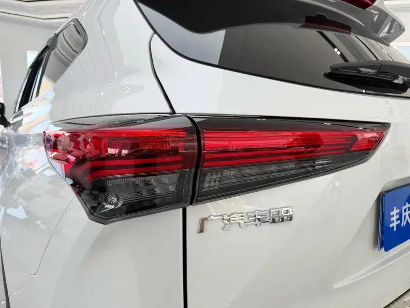 2022 Toyota Highlander 380T AWD Premium 7-seater — миниатюра 8
