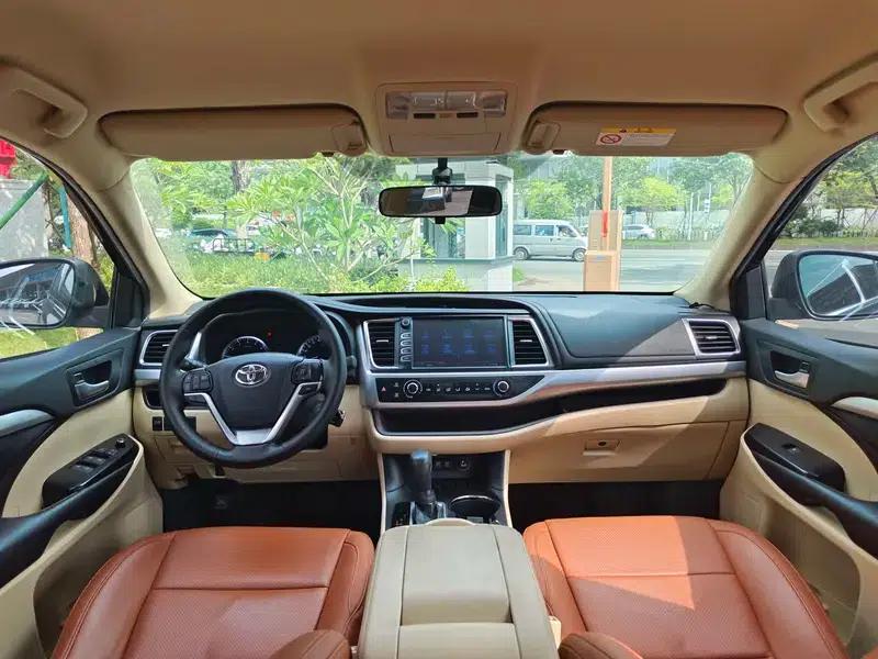 2018 Toyota Highlander 2.0T 2WD Elite Edition 5-seater (China VI Emission Standard) — миниатюра 11