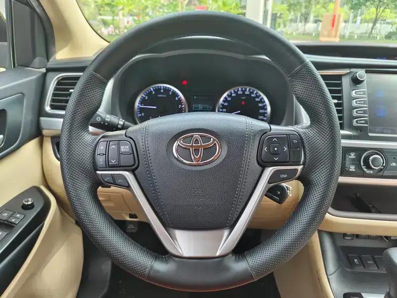 2018 Toyota Highlander 2.0T 2WD Elite Edition 5-seater (China VI Emission Standard) — миниатюра 14