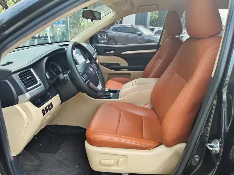 2018 Toyota Highlander 2.0T 2WD Elite Edition 5-seater (China VI Emission Standard) — миниатюра 17