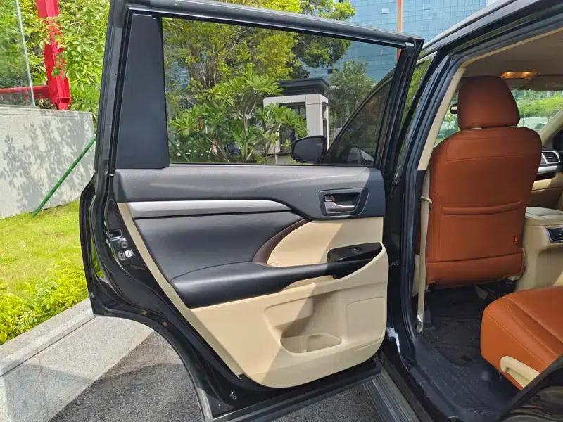 2018 Toyota Highlander 2.0T 2WD Elite Edition 5-seater (China VI Emission Standard) — миниатюра 22