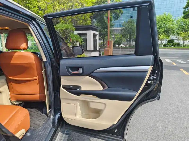 2018 Toyota Highlander 2.0T 2WD Elite Edition 5-seater (China VI Emission Standard) — миниатюра 24