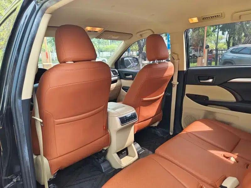 2018 Toyota Highlander 2.0T 2WD Elite Edition 5-seater (China VI Emission Standard) — миниатюра 27
