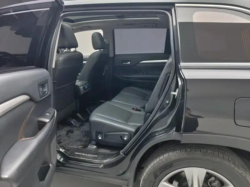 2018 Toyota Highlander 2.0T 4WD Luxury 7-seater (National V Emission Standard) — миниатюра 18