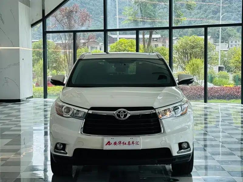 2017 Highlander 2.0T AWD Luxury 7-seater — миниатюра 2
