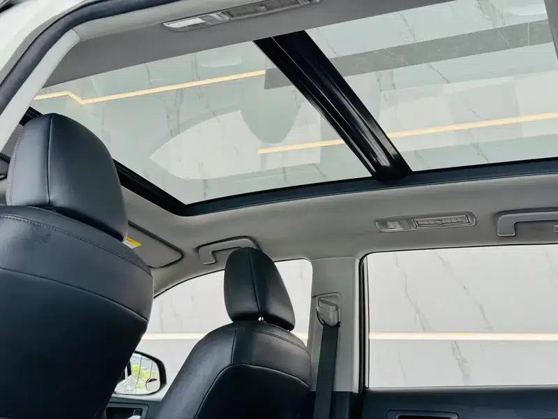 2017 Highlander 2.0T AWD Luxury 7-seater — миниатюра 20