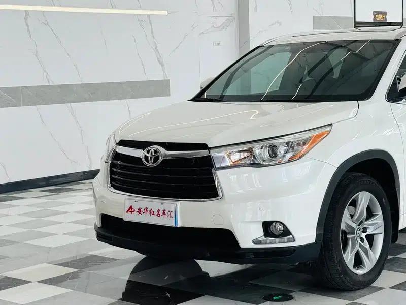 2017 Highlander 2.0T AWD Luxury 7-seater — миниатюра 8
