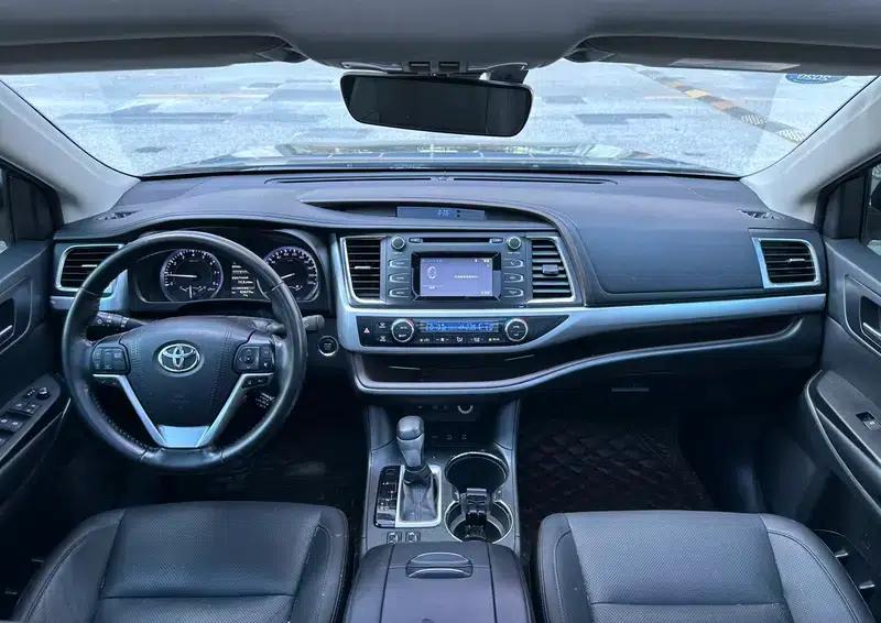 2018 Toyota Highlander 2.0T AWD Luxury 7-seater (China VI Emission Standard) — миниатюра 11