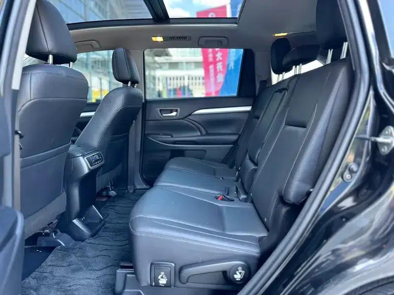 2018 Toyota Highlander 2.0T AWD Luxury 7-seater (China VI Emission Standard) — миниатюра 19
