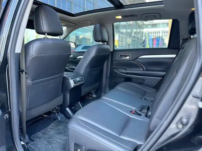 2018 Toyota Highlander 2.0T AWD Luxury 7-seater (China VI Emission Standard) — миниатюра 24