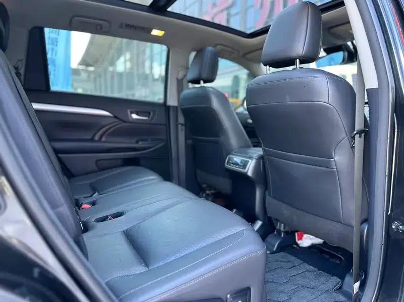2018 Toyota Highlander 2.0T AWD Luxury 7-seater (China VI Emission Standard) — миниатюра 25