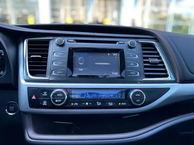 2018 Toyota Highlander 2.0T AWD Luxury 7-seater (China VI Emission Standard) — миниатюра 10