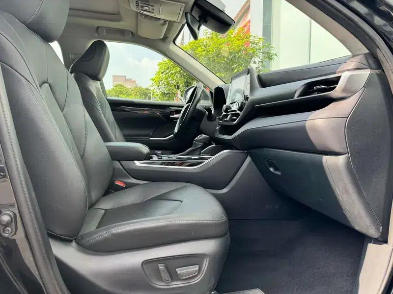 2022 Toyota Highlander 380T AWD Luxury 7-seater — миниатюра 13