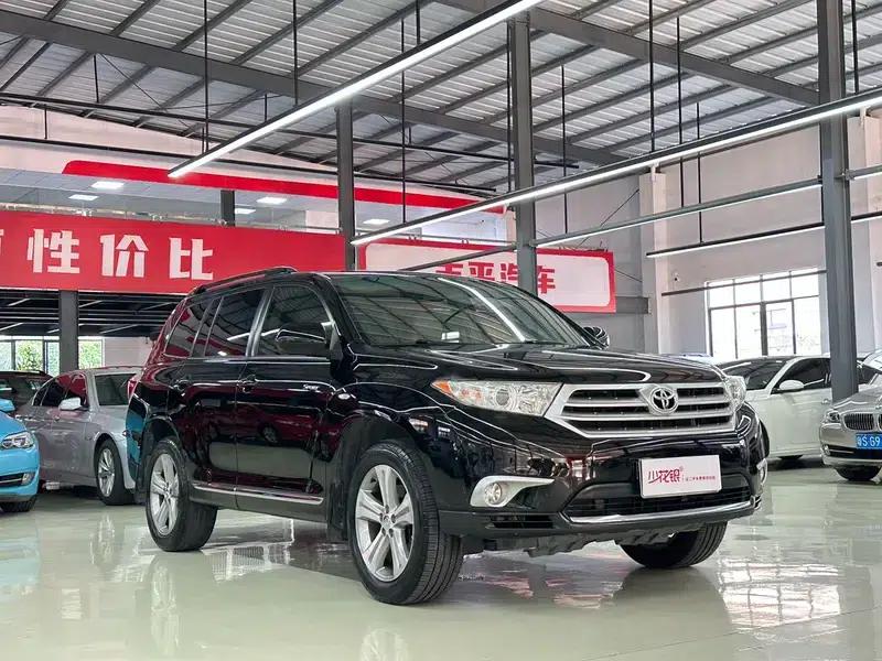 2012 Highlander 2.7L 2WD 5-seater Sport Edition — миниатюра 3