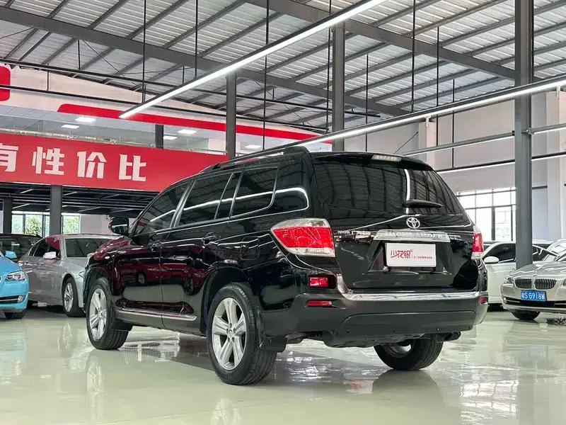 2012 Highlander 2.7L 2WD 5-seater Sport Edition — миниатюра 4