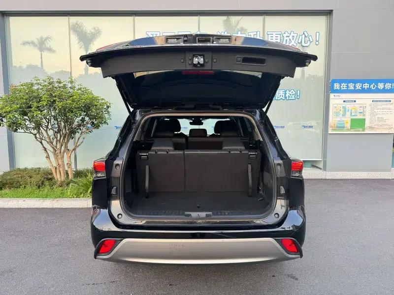 2022 Toyota Highlander 380T AWD Luxury 7-seater — миниатюра 11