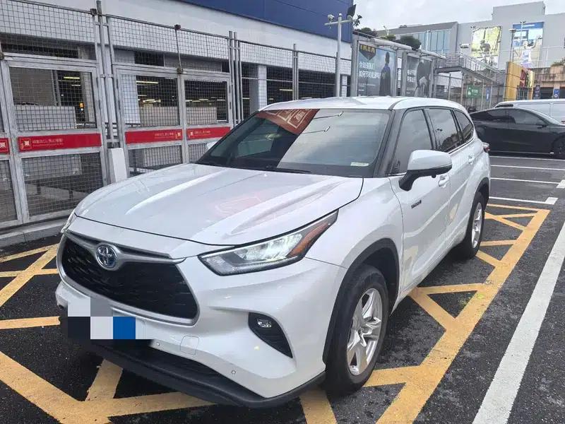 2022 Toyota Highlander Hybrid 2.5L AWD Elite 7-Seater — миниатюра 1