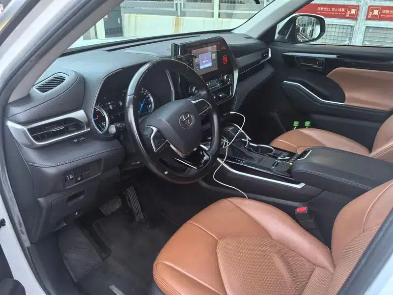 2022 Toyota Highlander Hybrid 2.5L AWD Elite 7-Seater — миниатюра 7