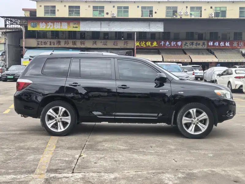 Highlander 2009 2.7L 2WD 7-seater Luxury Edition — миниатюра 6