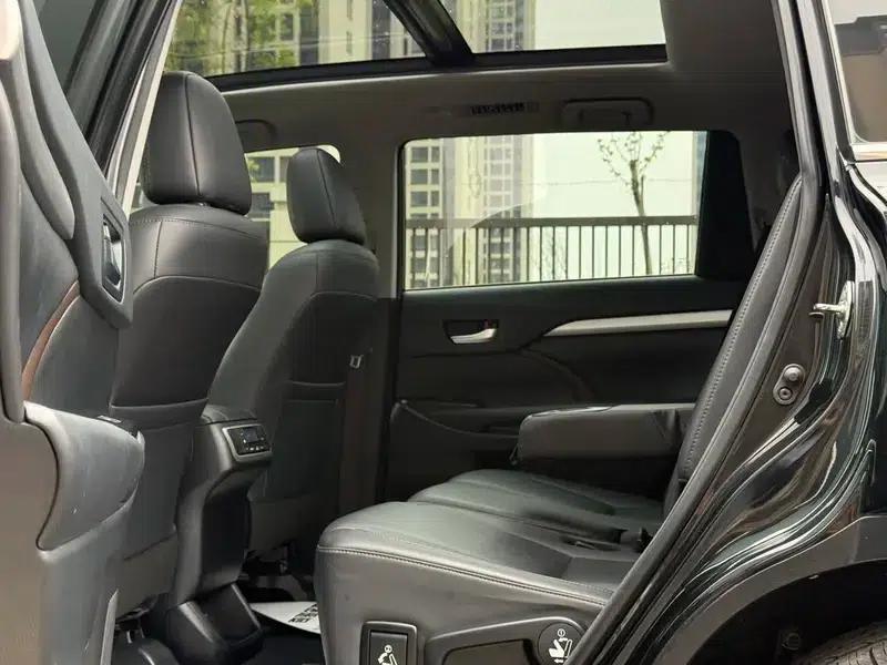 2018 Toyota Highlander 2.0T 2WD Luxury 7-seater (National V Emission Standard) — миниатюра 9